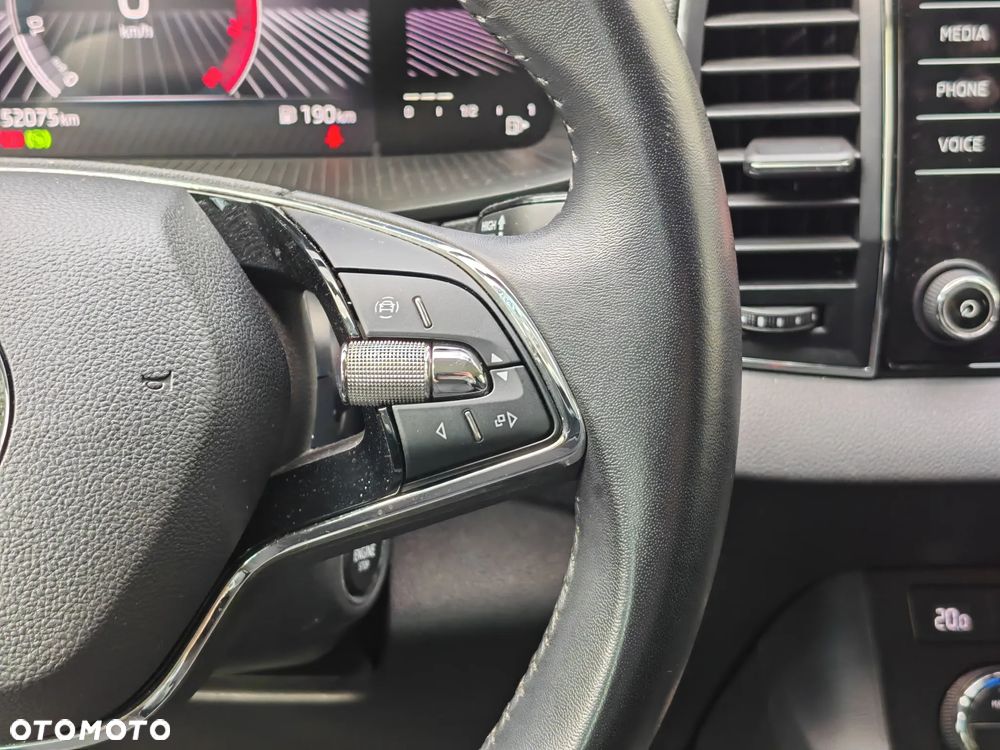 Skoda Karoq 1.5 TSI ACT Ambition DSG - 17