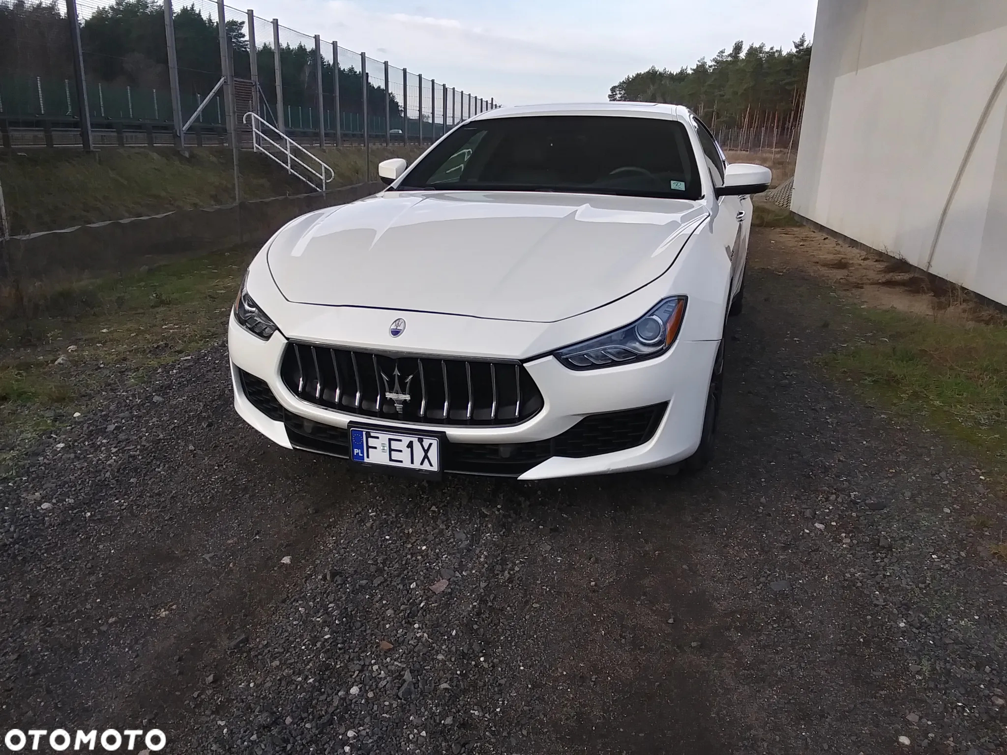 Maserati Ghibli Standard - 4