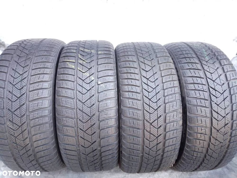 Pirelli Sottozero 3 235/45 R18 94V 2024 7-7.5mm - 1
