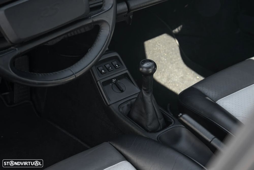 Porsche 911 (964) Coupé 3.6 RS - 20