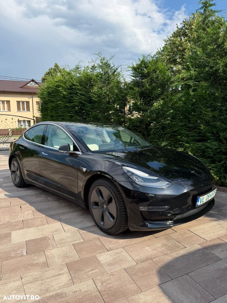 Tesla Model 3 AWD Dual Motor - 1