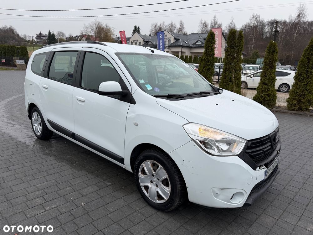 Dacia Lodgy SCe 100 Comfort - 1