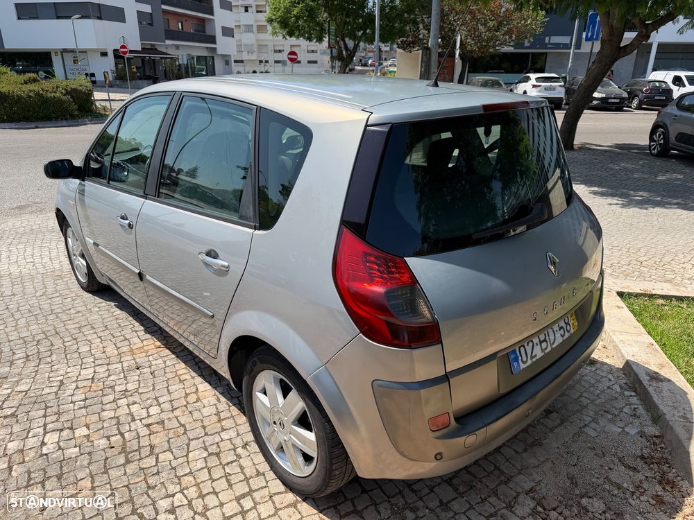 Renault Scénic 1.5 dCi Dynamique - 8