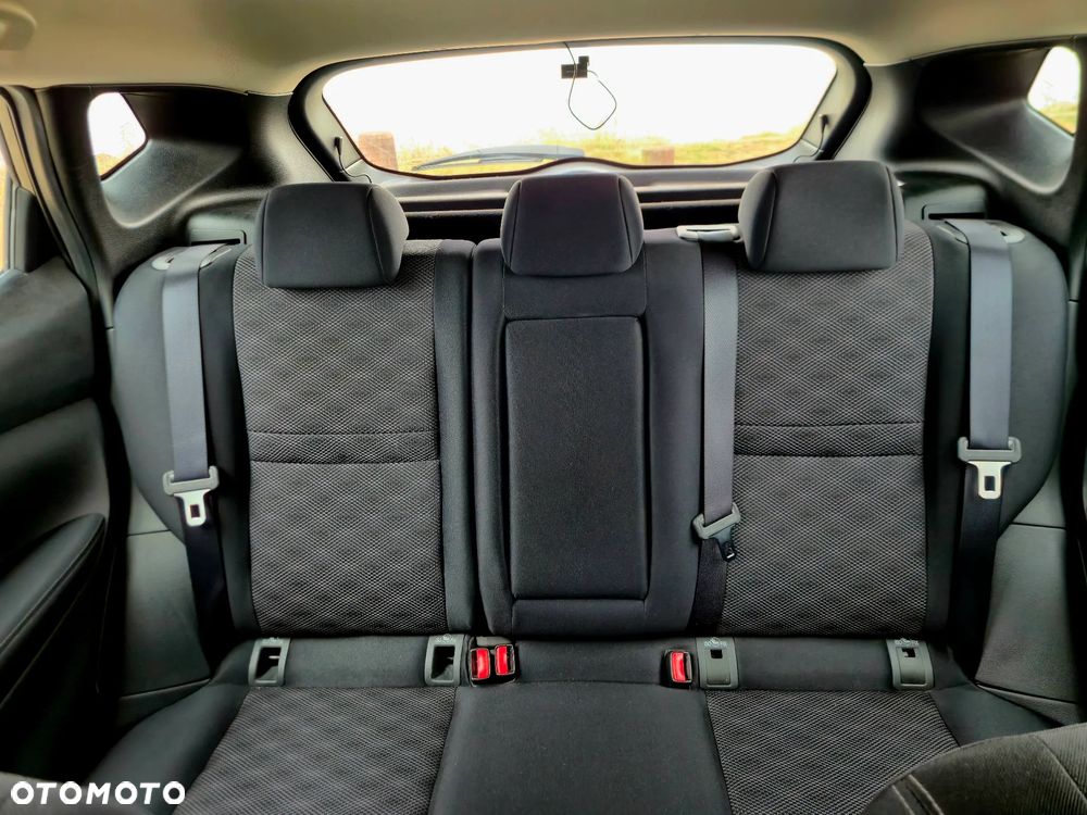 Nissan Qashqai 1.2 DIG-T N-Connecta - 8