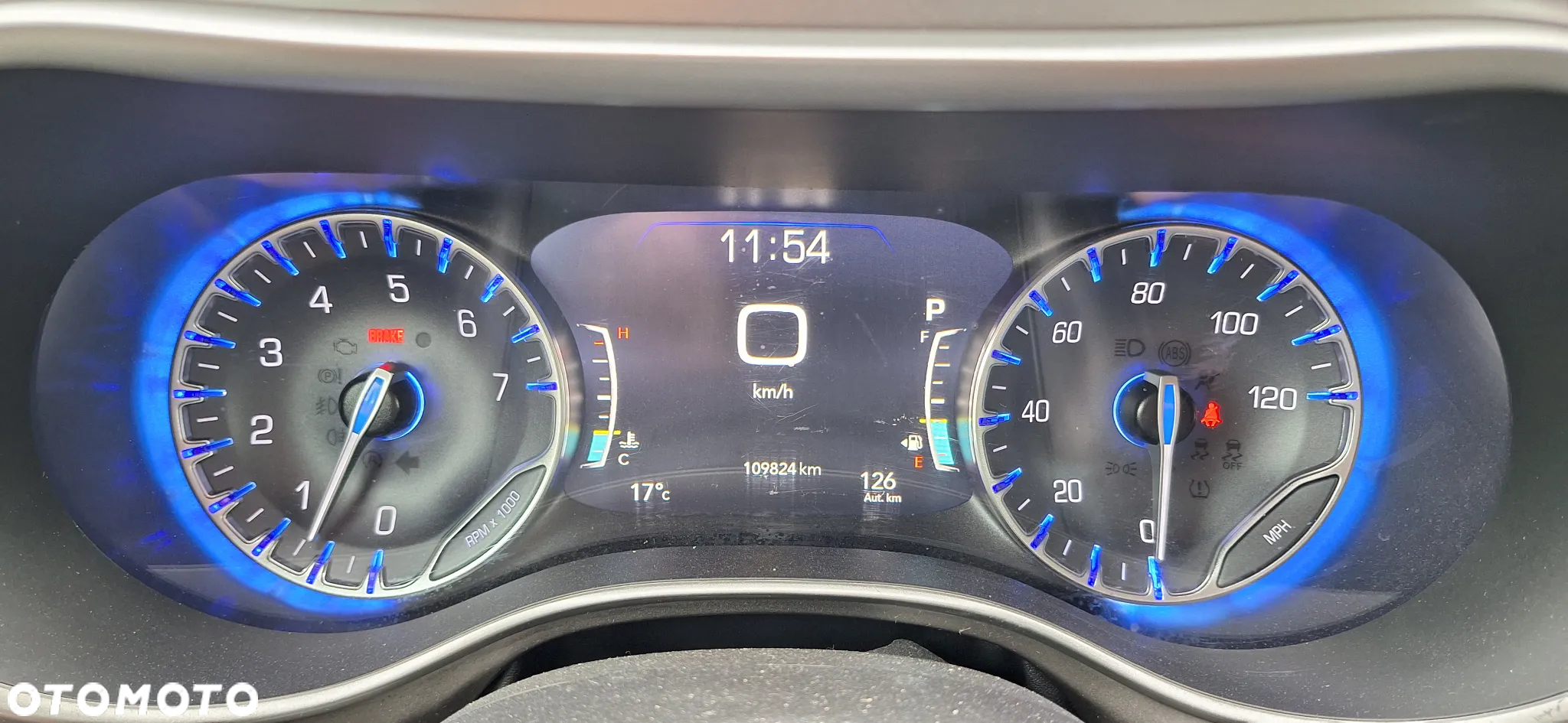 Chrysler Pacifica - 15