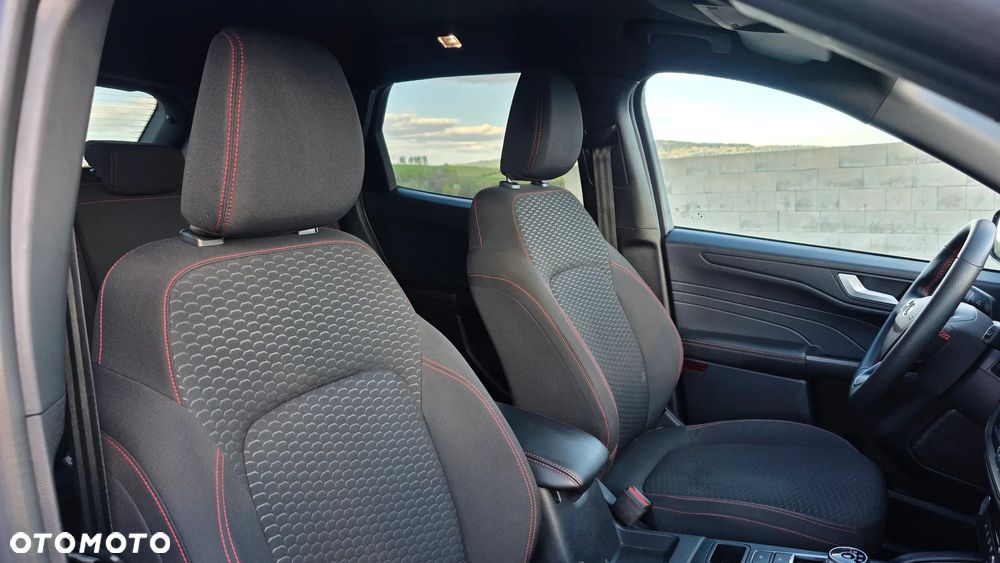 Ford Kuga 2.5 Duratec FHEV ST-LINE - 14