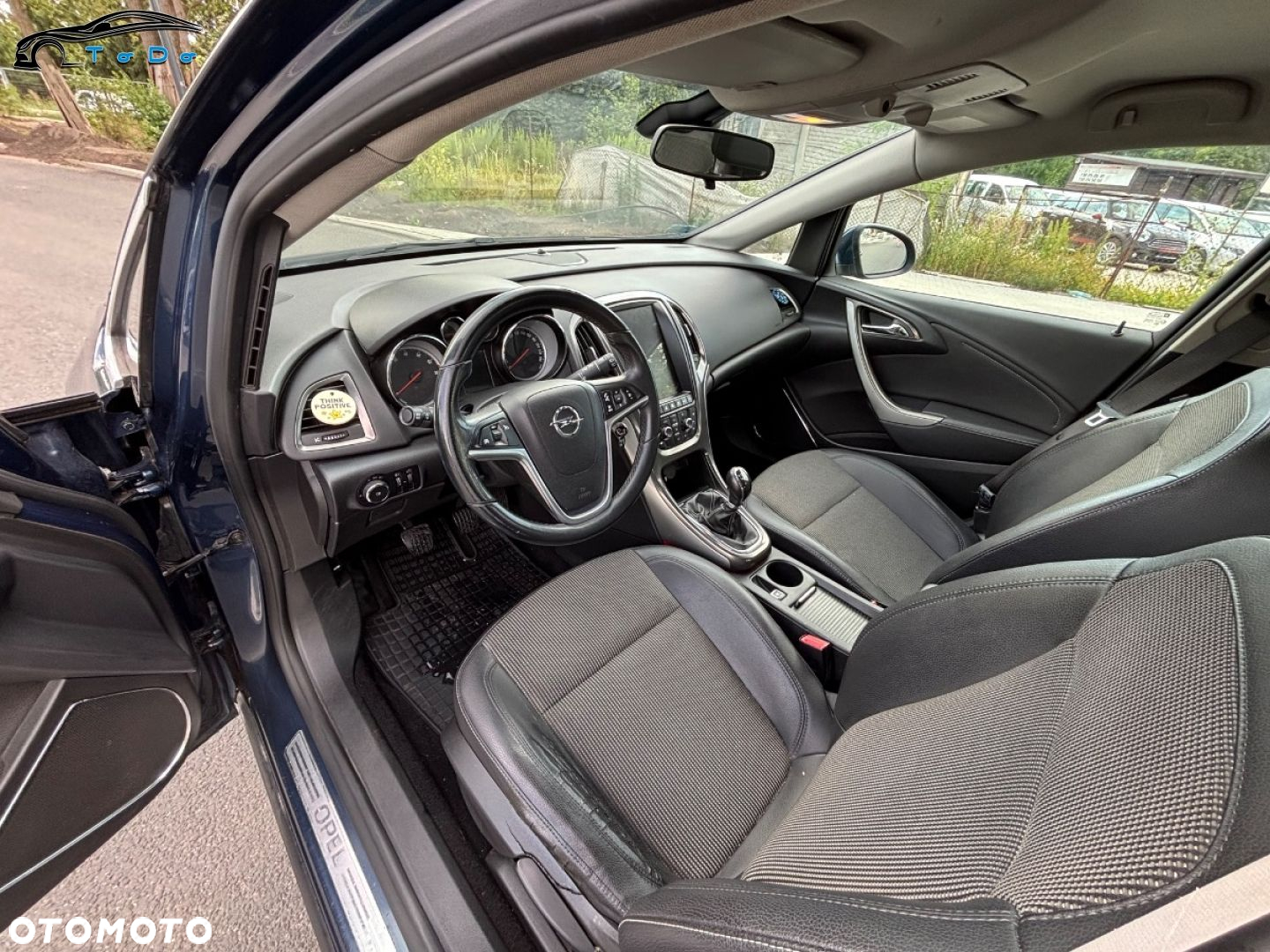 Opel Astra IV 1.6 Cosmo EU6 - 13