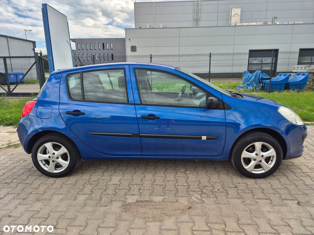 Renault Clio 1.2 16V Exception - 4