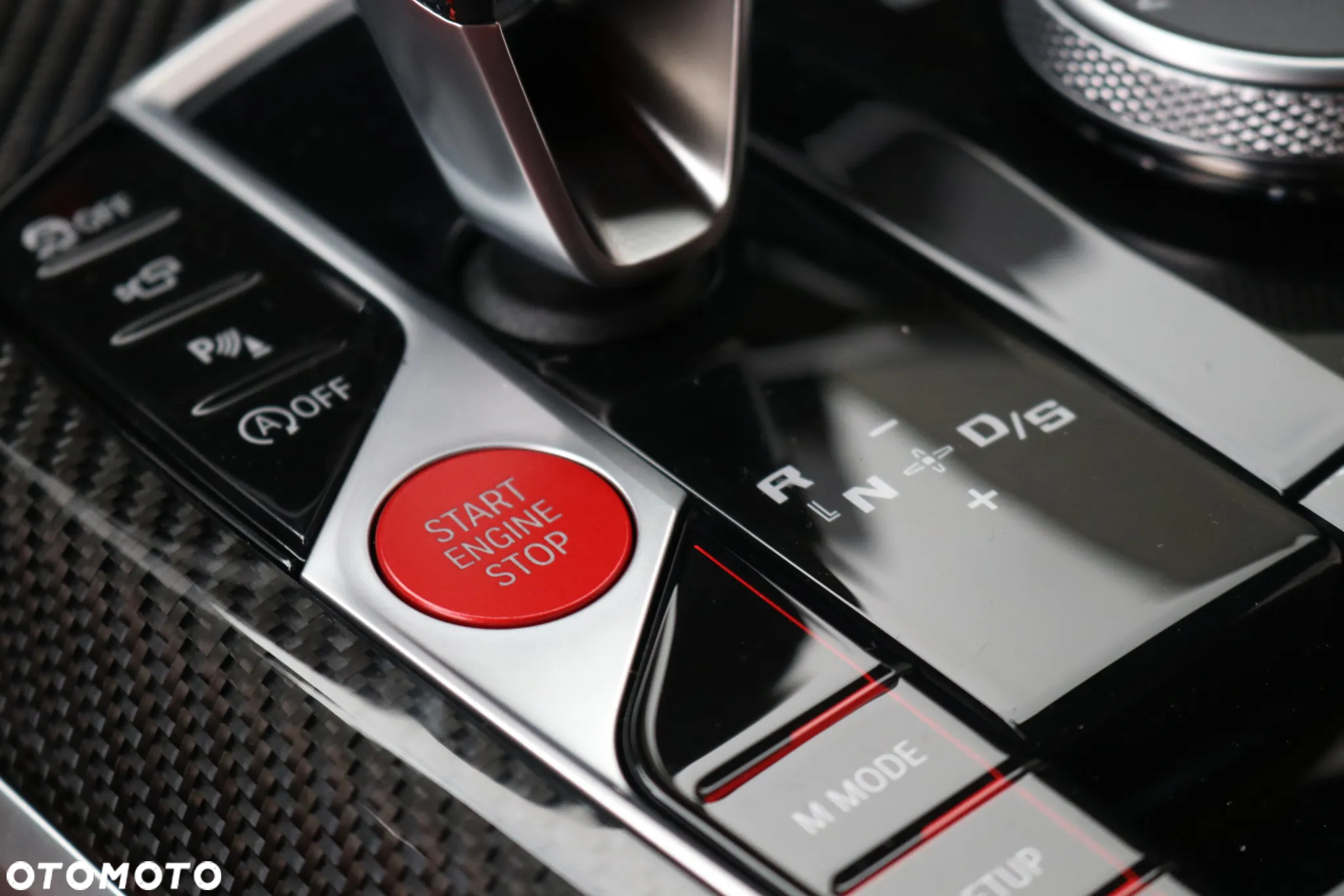BMW M4 Competition M xDrive - 23