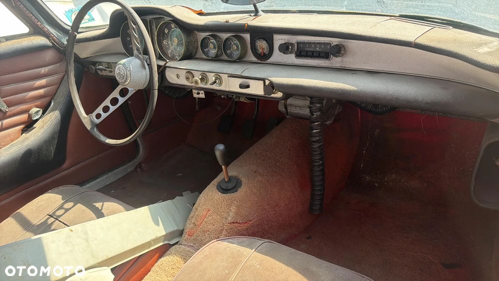 Volvo P1800 - 10