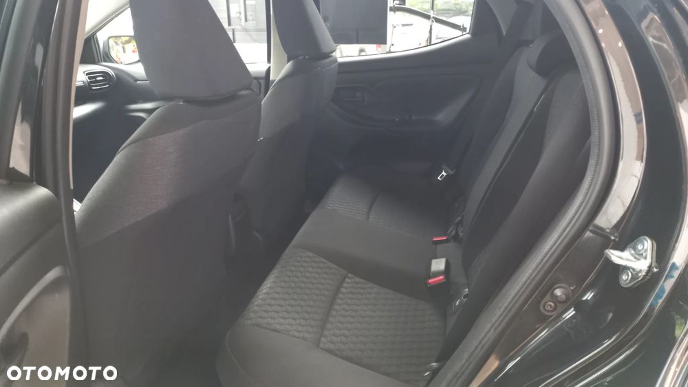 Toyota Yaris Hybrid 1.5 Comfort - 23