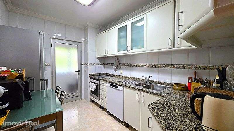 T3 Arrendamento na Maia - Mercadona - Grande imagem: 4/12