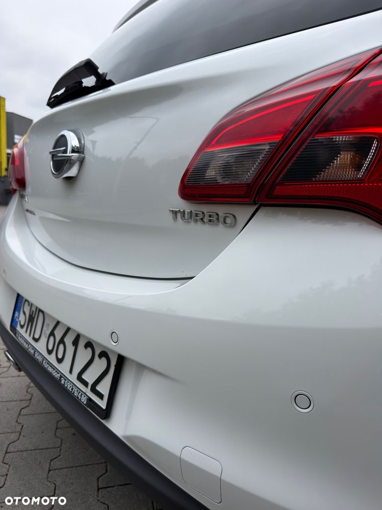 Opel Corsa 1.4 16V Cosmo - 31
