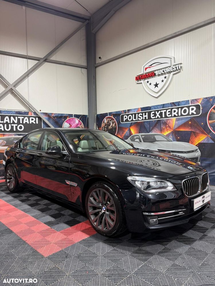 BMW Seria 7 - 8
