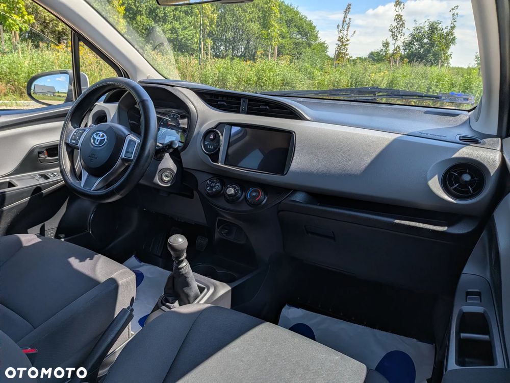 Toyota Yaris 1.5 Premium - 7