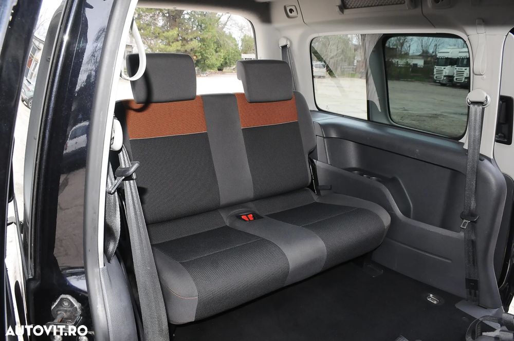 Volkswagen Caddy 2.0 (7-Si.) DSG Edition 30 - 8