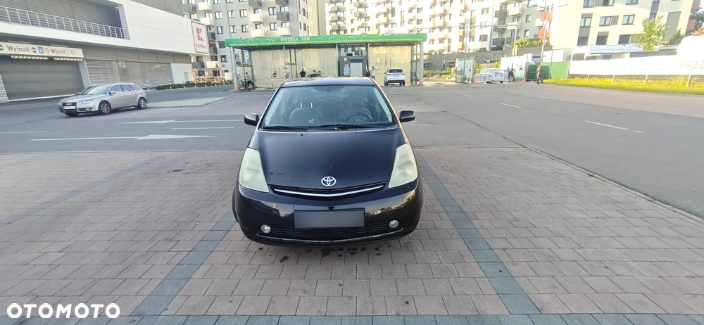 Toyota Prius - 2