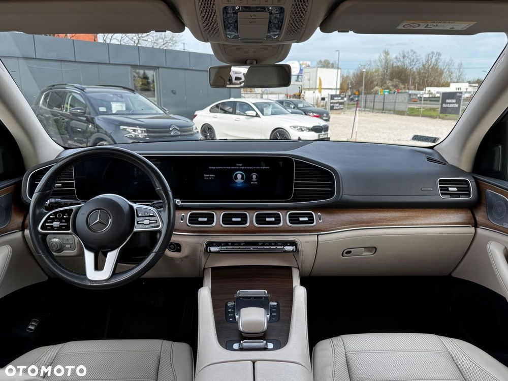 Mercedes-Benz GLE - 12