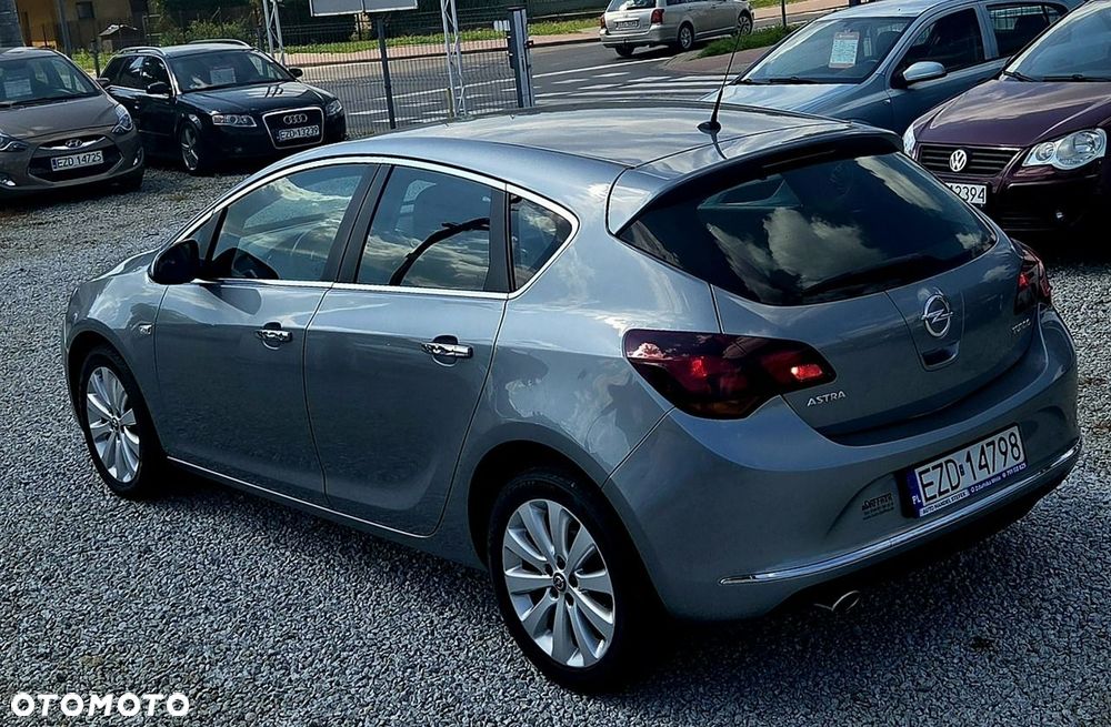 Opel Astra - 4