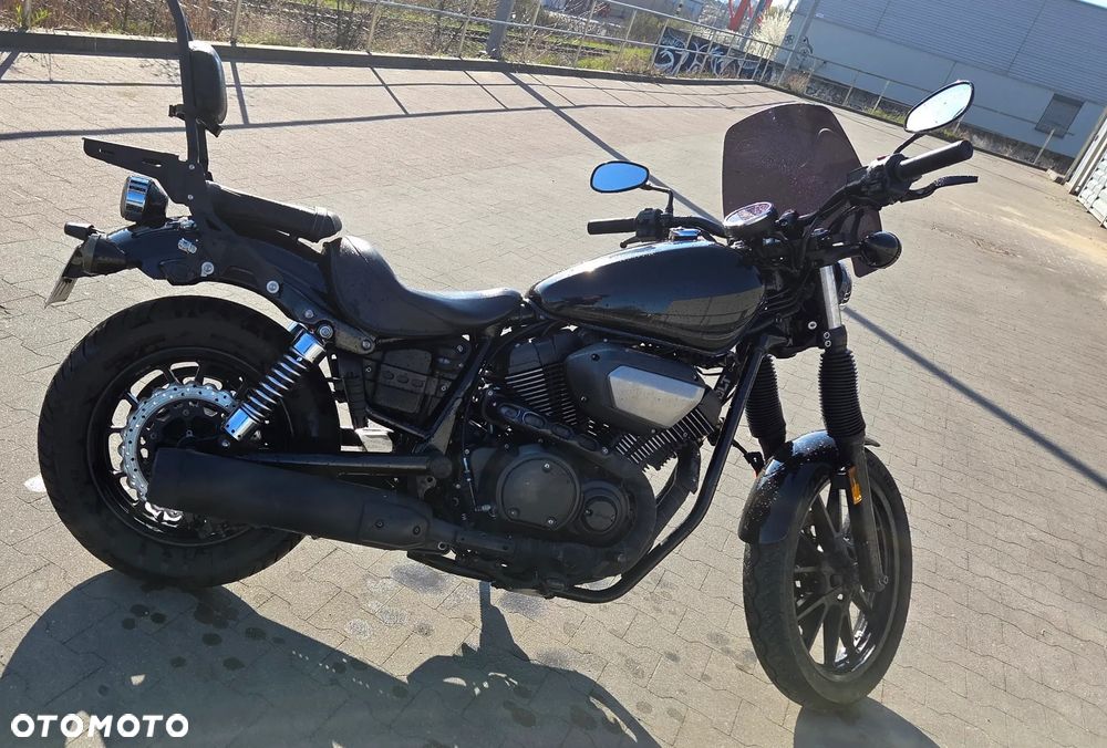 Yamaha XVS - 4