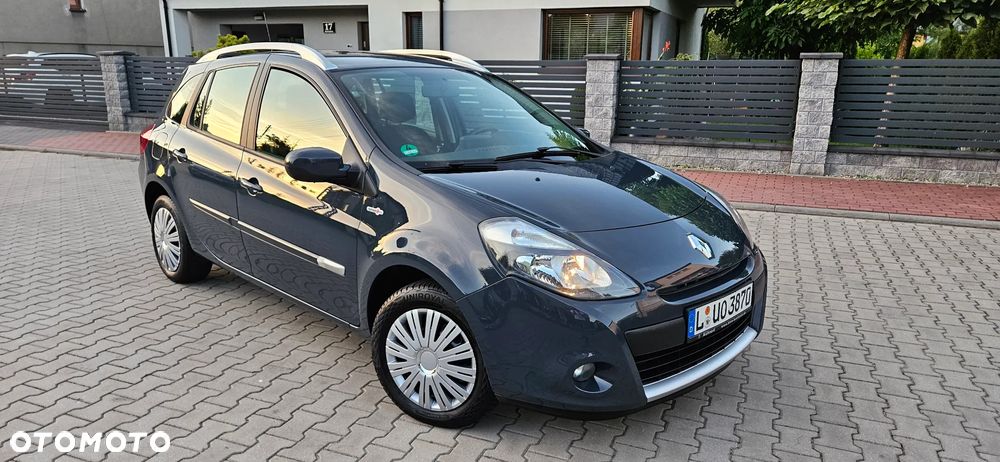 Renault Clio 2012 photo 2