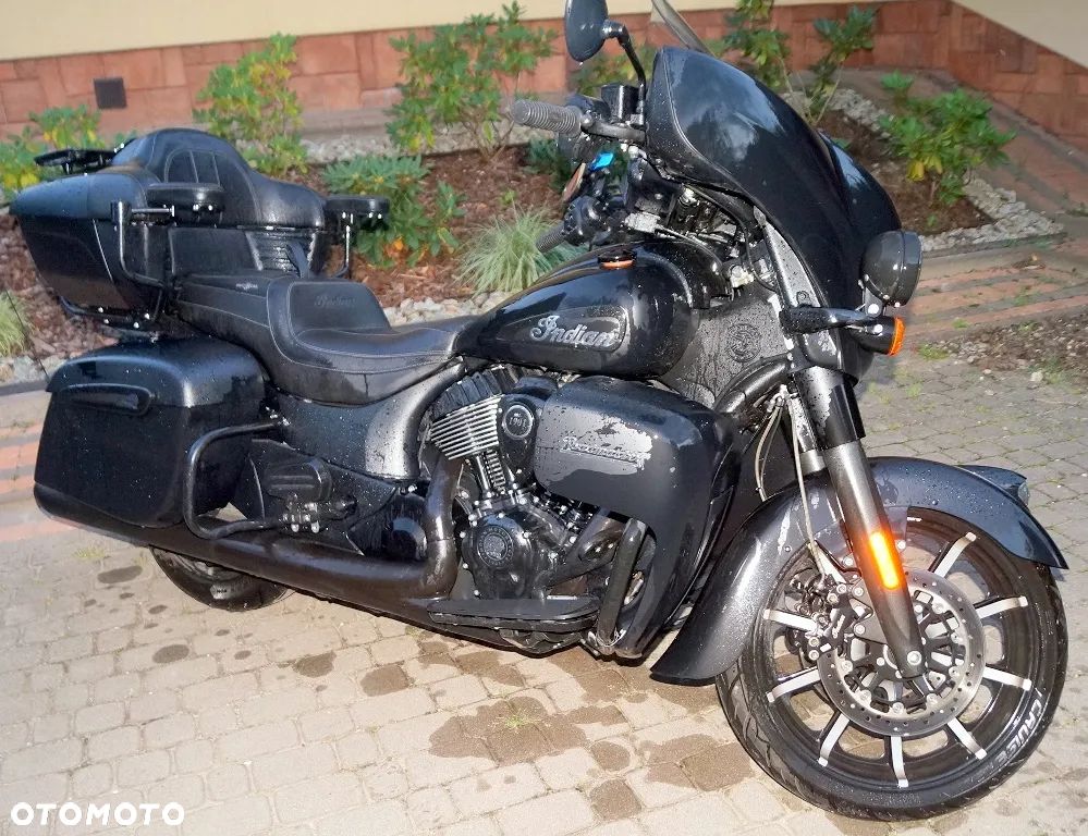 Indian Roadmaster - 18