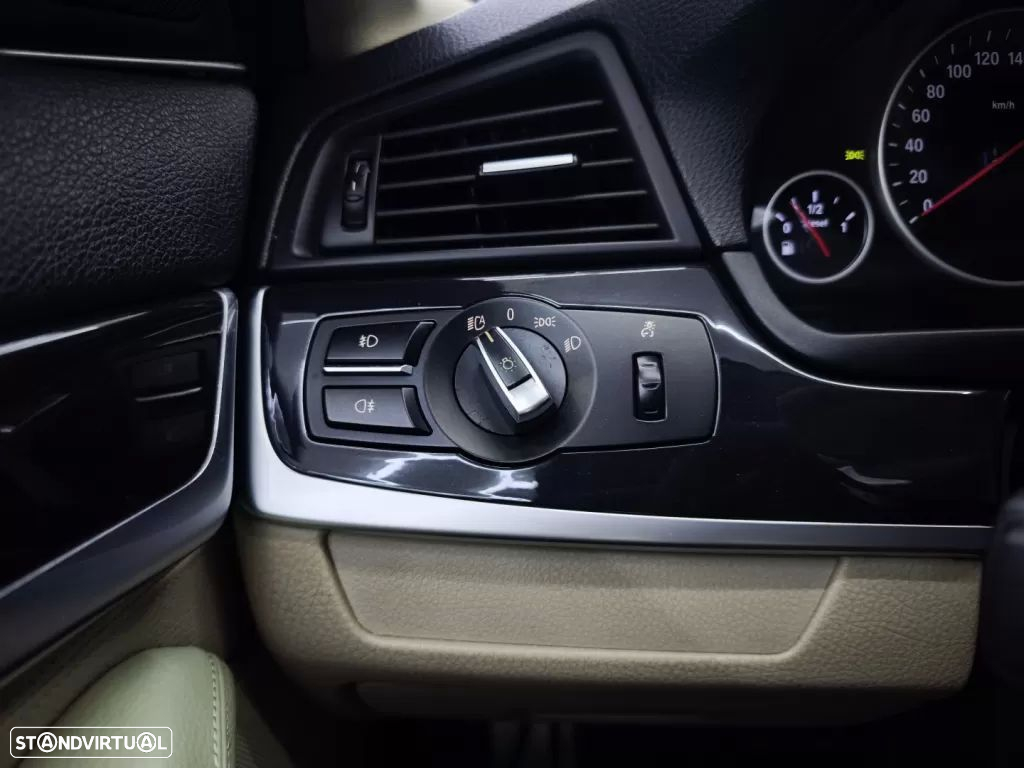 BMW 520 d Pack M Auto - 29