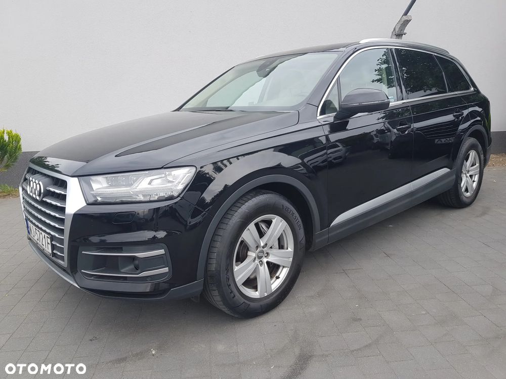 Audi Q7 - 1