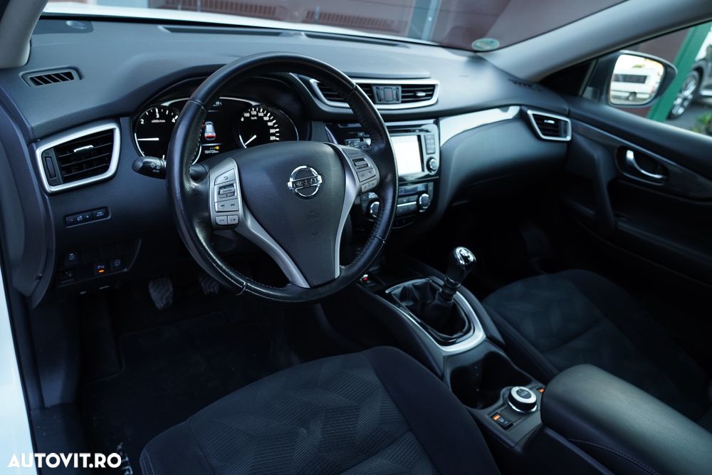 Nissan X-Trail 1.6 dCi ALL-MODE 4x4i N-Connecta - 11