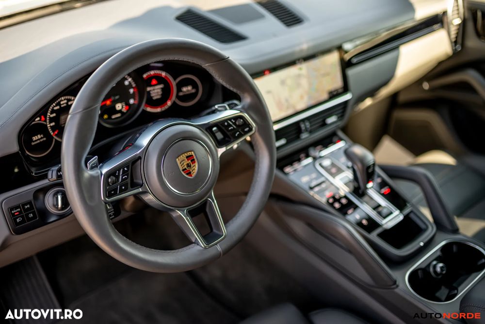 Porsche Cayenne Standard - 15