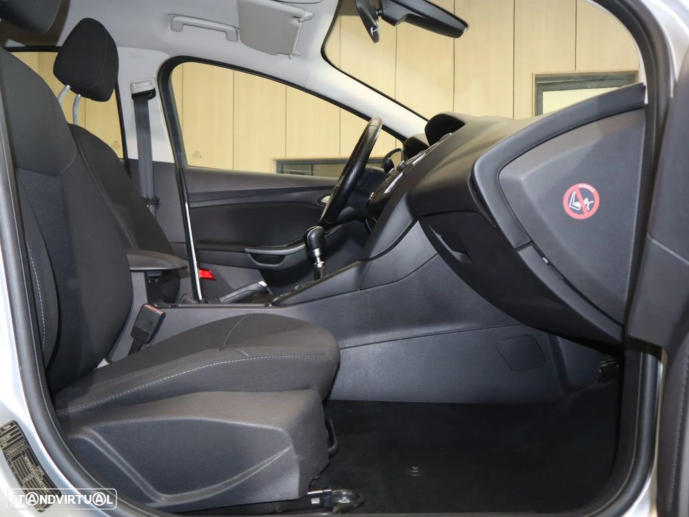 Ford Focus 1.5 TDCi Trend+ - 13
