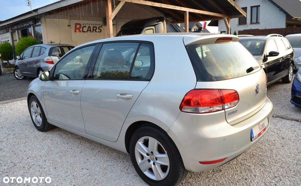 Volkswagen Golf - 16