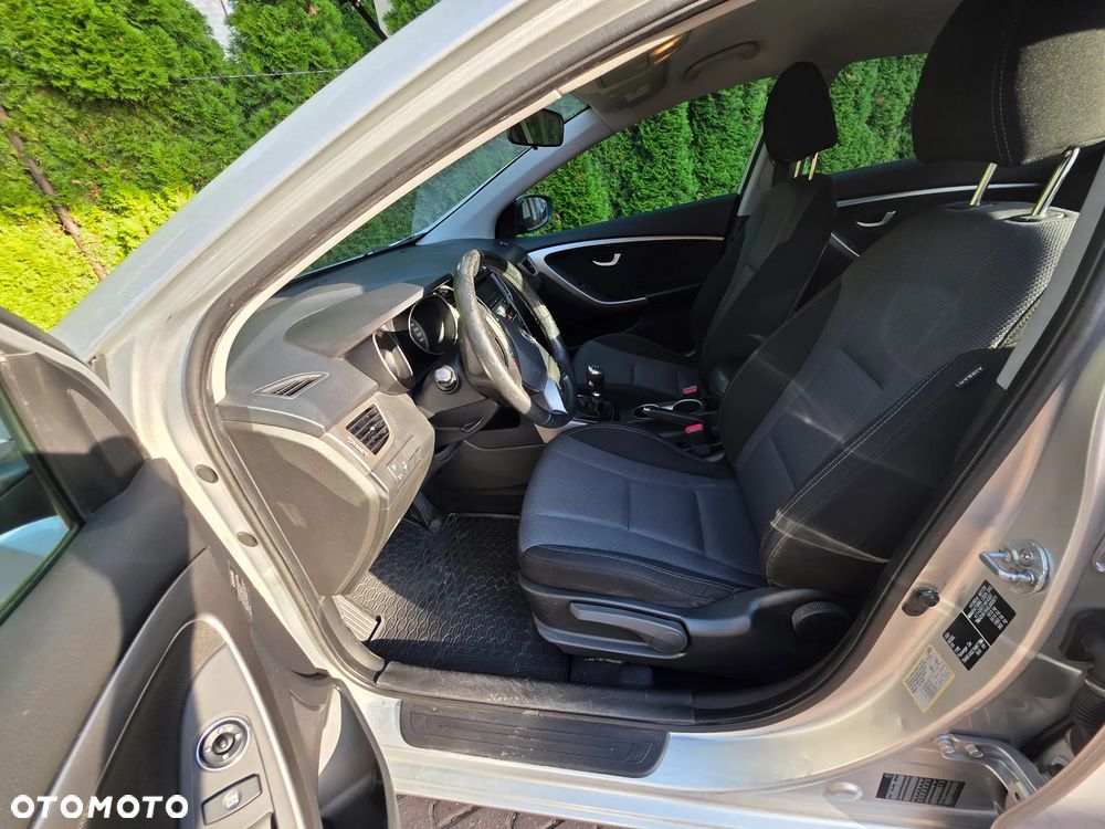Hyundai i30 1.4 CRDi Comfort - 6