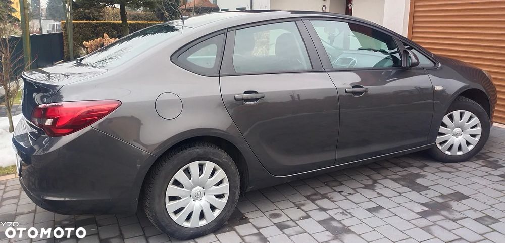 Opel Astra - 5