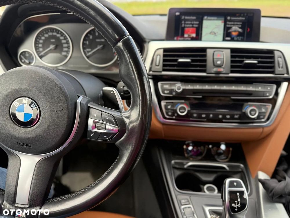 BMW Seria 4 ver-m440i-gran-coupe - 13