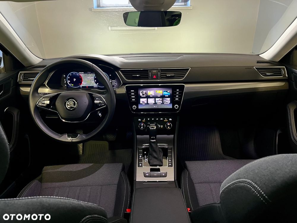 Skoda Superb 2.0 TDI SCR Style DSG - 17