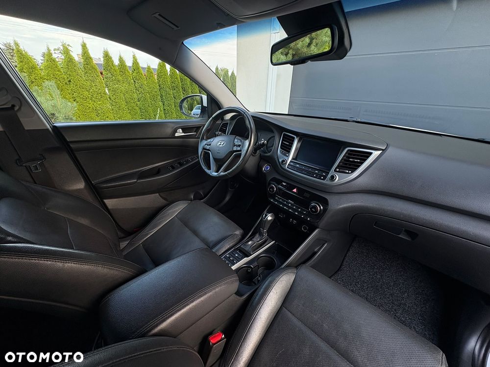Hyundai Tucson 2.0 CRDI Style 4WD - 16