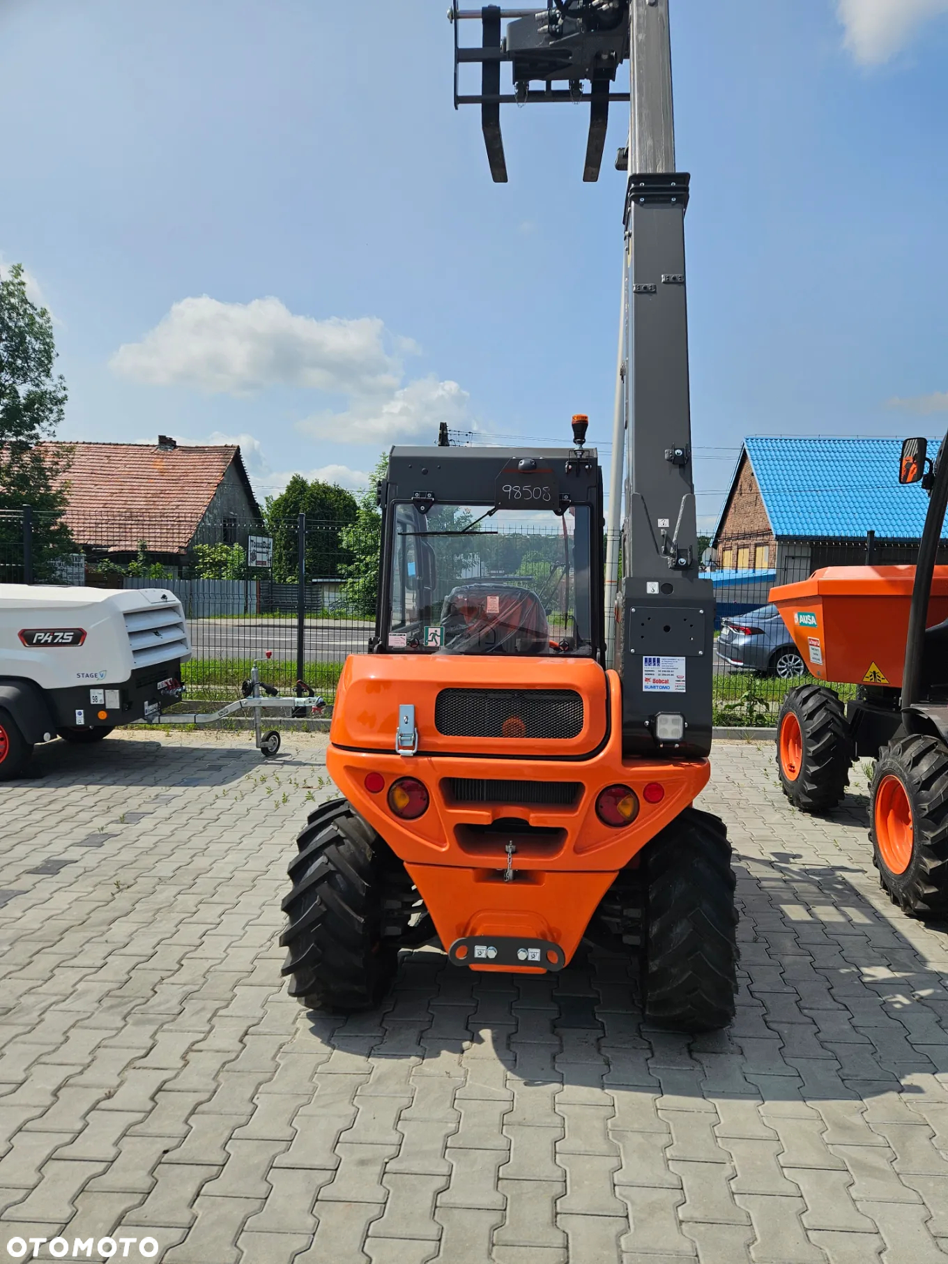 Ausa AUSA T144H - 4