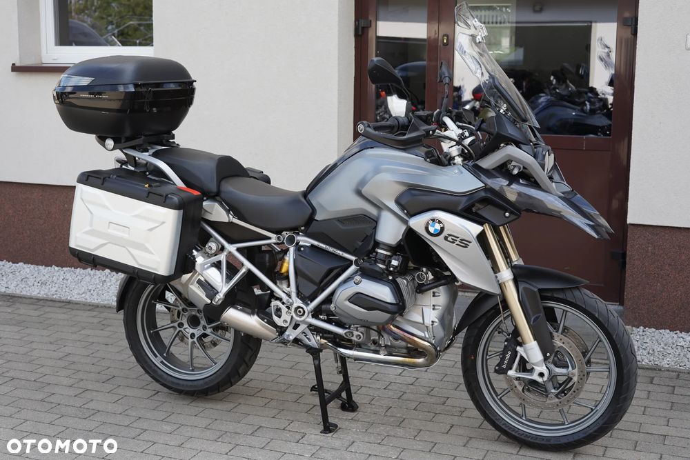 BMW R - 1