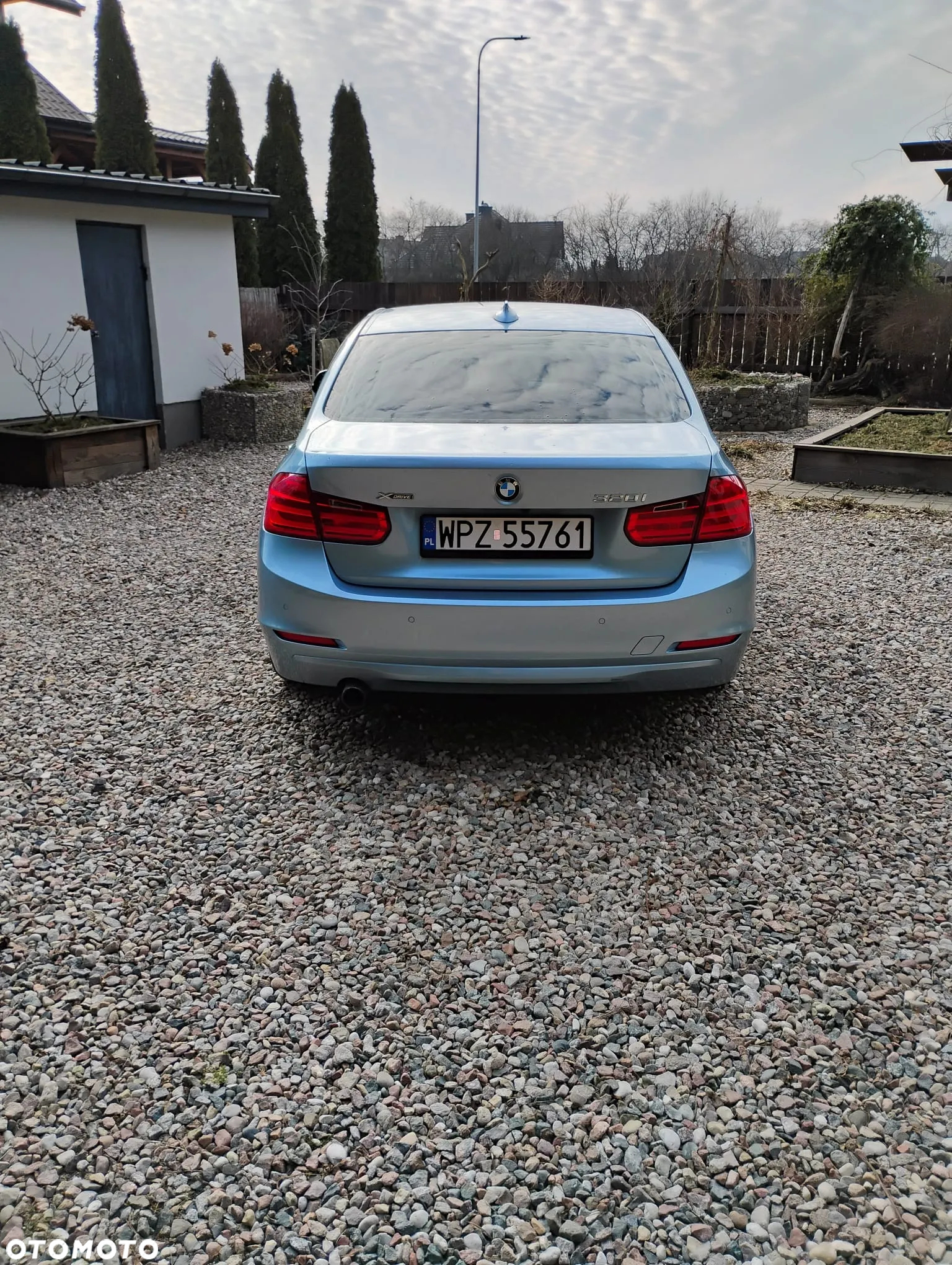 BMW Seria 3 320i Luxury Line - 4