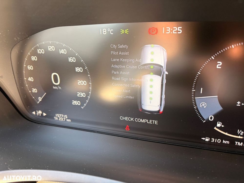 Volvo XC 90 D5 AWD Geartronic Kinetic - 5