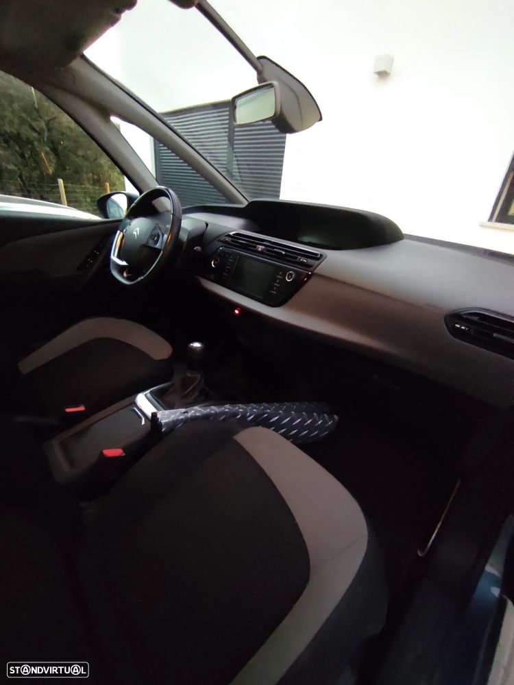 Citroën C4 Grand Picasso - 10