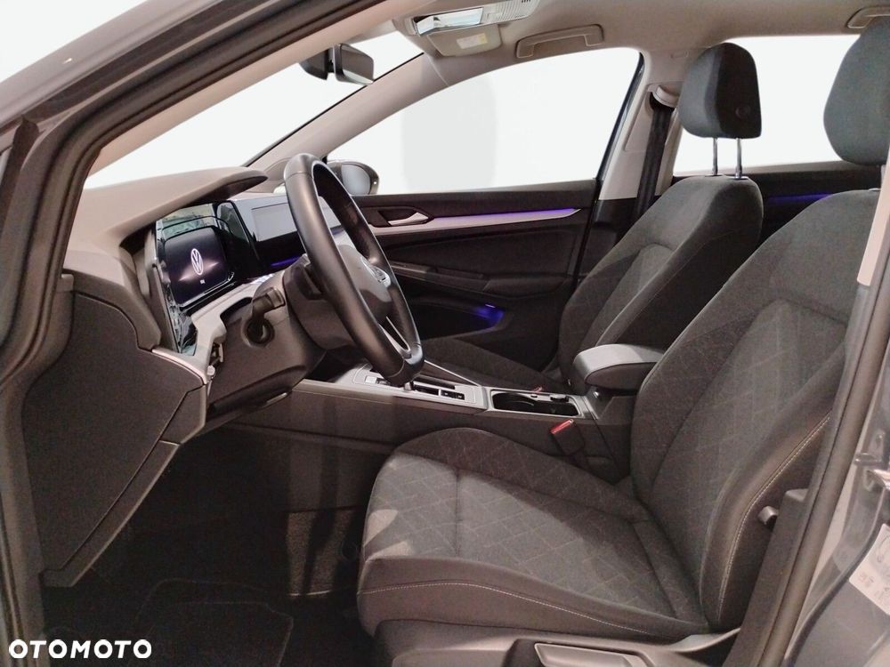 Volkswagen Golf Variant - 10