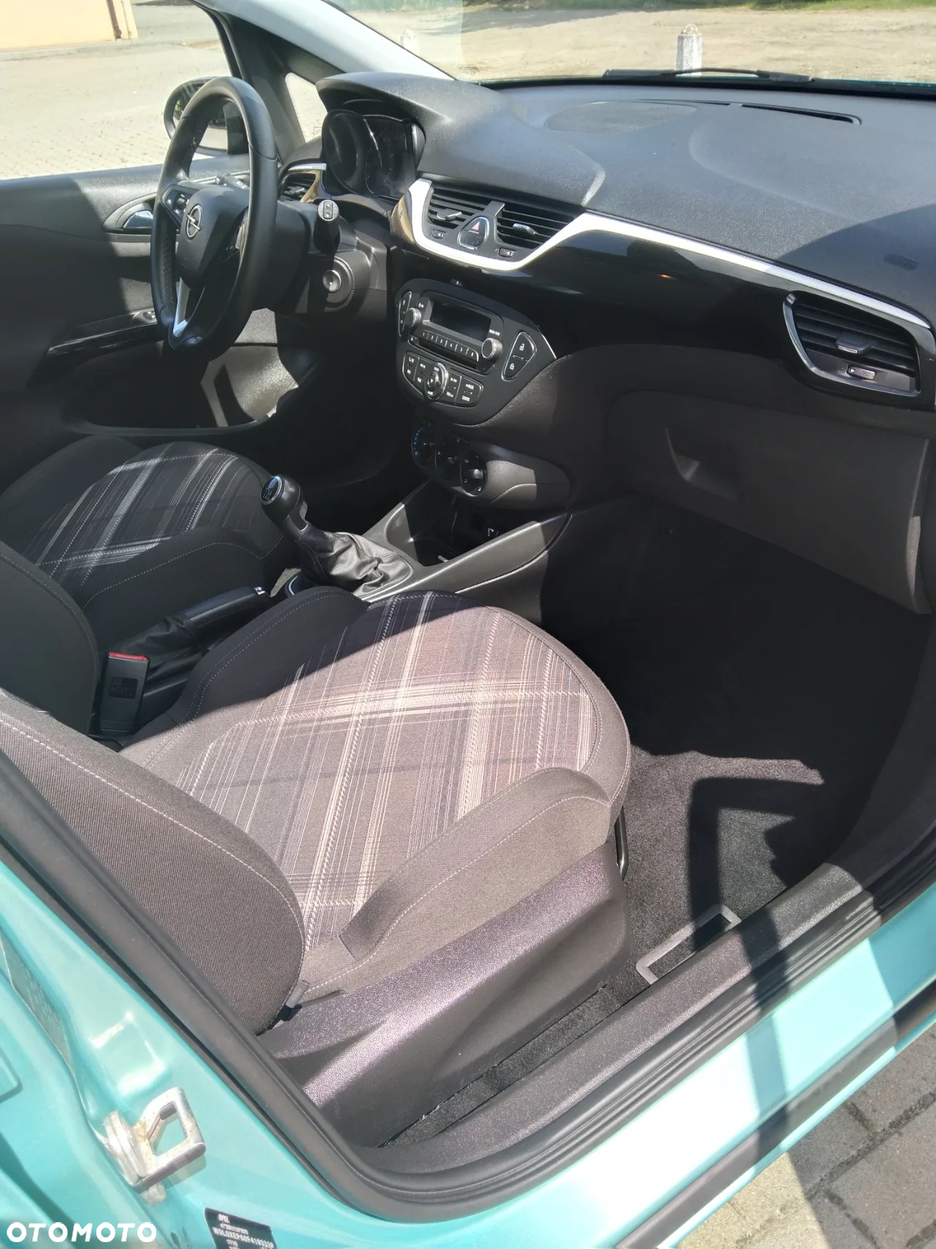 Opel Corsa 1.4 16V Sport - 18