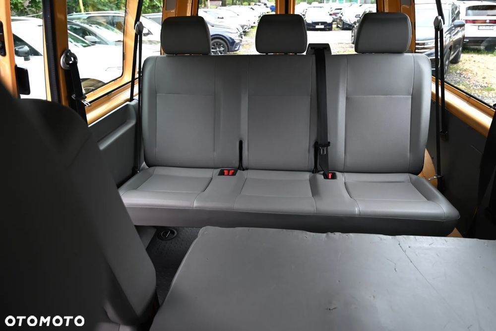Volkswagen Transporter - 23