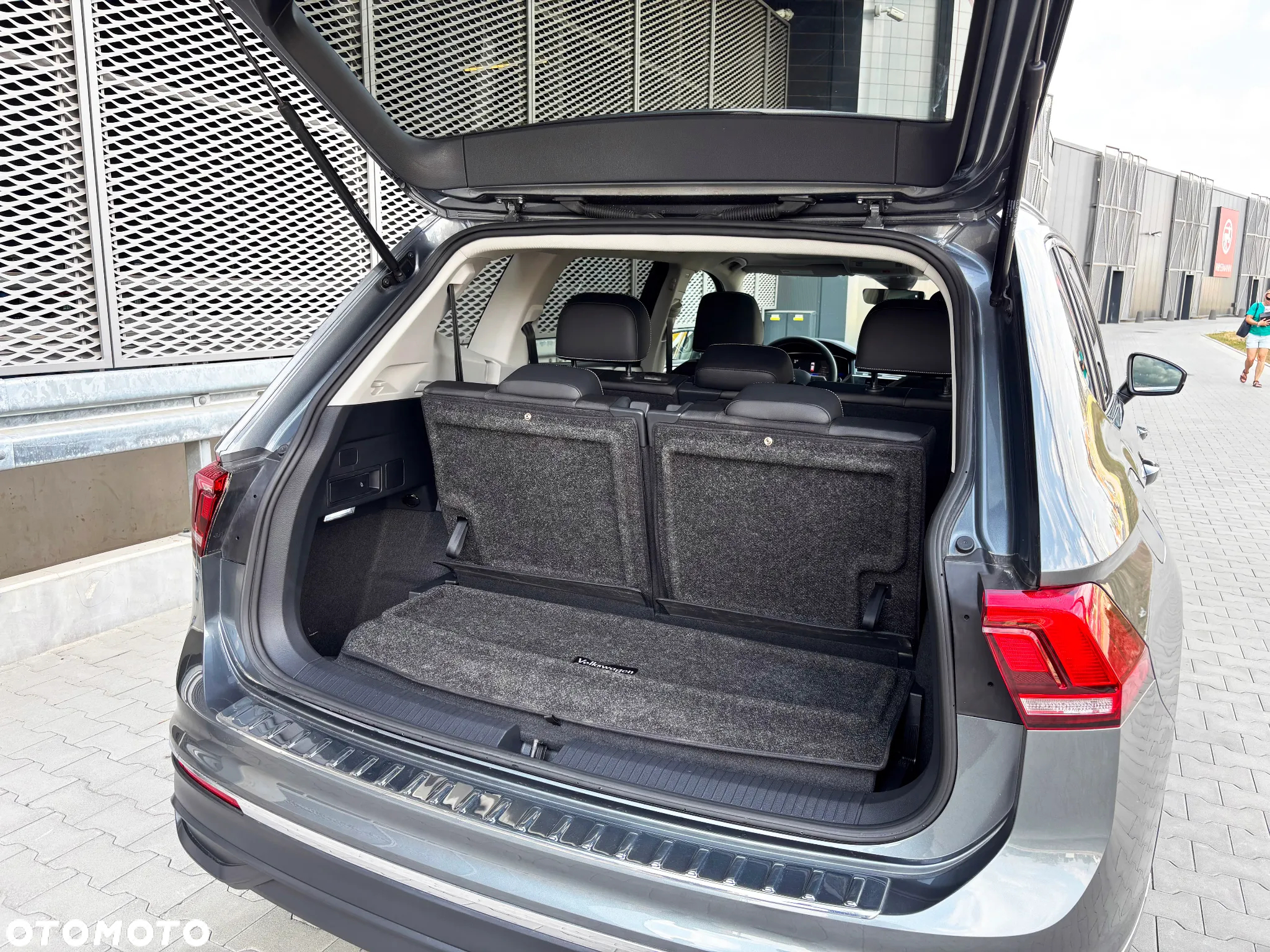 Volkswagen Tiguan Allspace 2.0 TSI 4Mot R-Line DSG - 21
