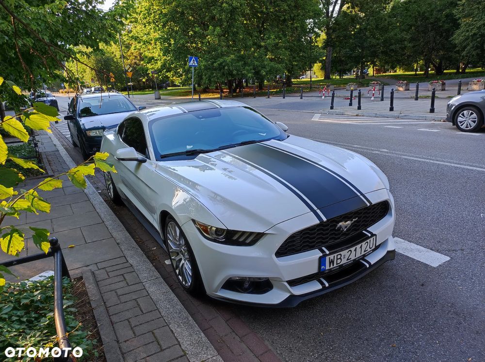 Ford Mustang 2.3 Eco Boost - 3