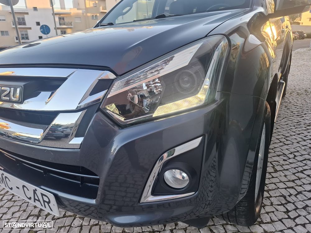 Isuzu D-Max 4x4 Cabine Dupla Auto Premium - 55