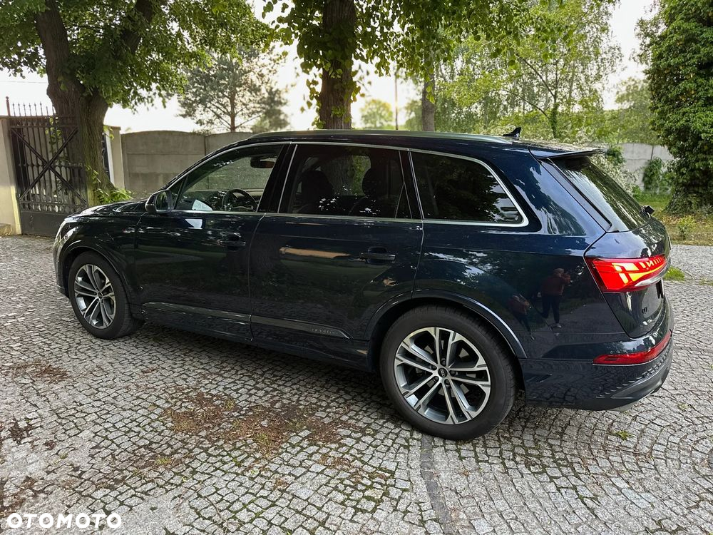 Audi Q7 - 9
