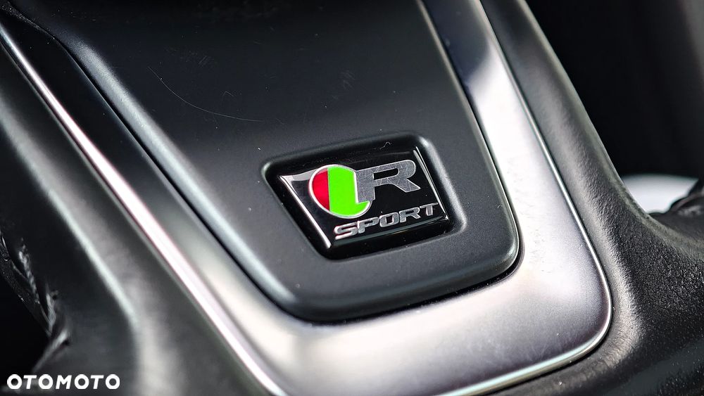 Jaguar F-Pace 2.0 i4P AWD R-Sport - 31